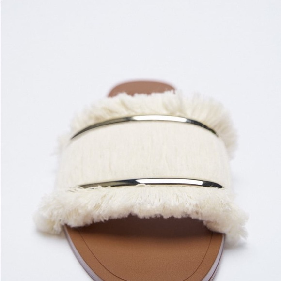 FRINGED FLAT SANDALS - Picture 5 of 7